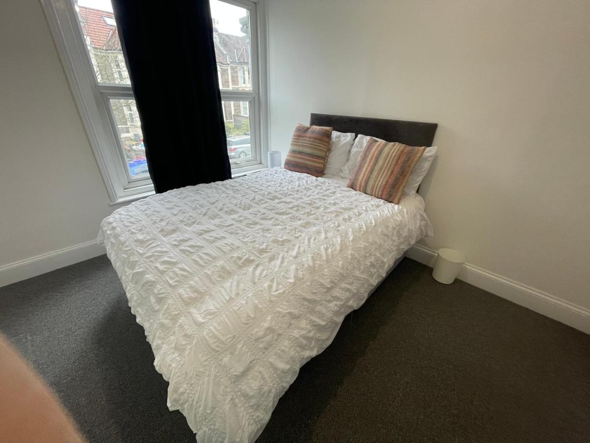 Lovely Room In Bristol 5 Exterior photo